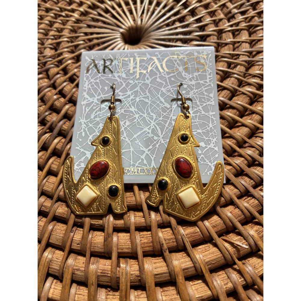 Vintage JJ 1988 Howling Wolf Earrings Gold Tone Cabochon Southwestern Dangle